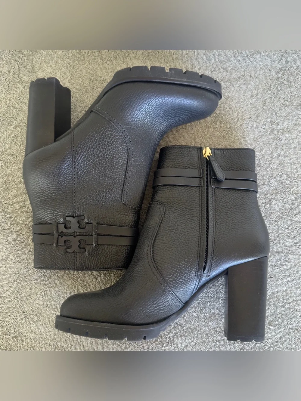Tory Burch Leigh Lug Sole Bootie in Black Size 7.5